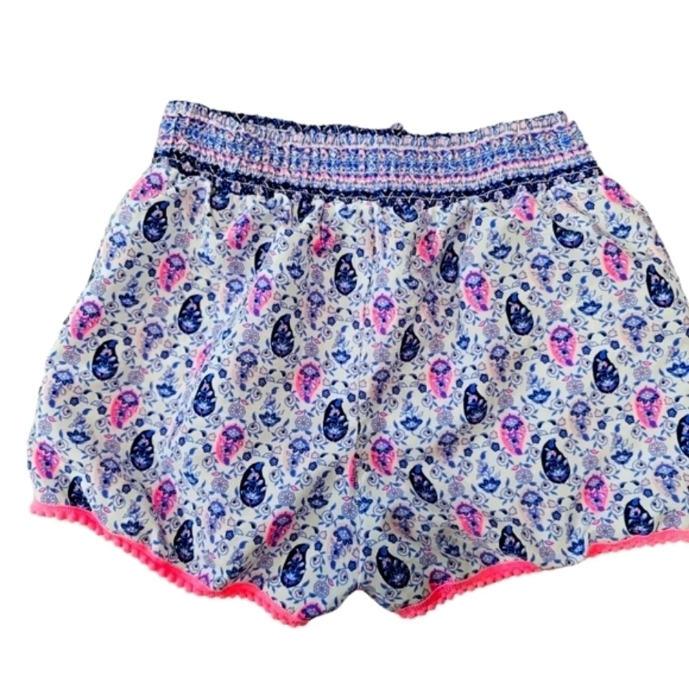 Juctice B2G1 Shorts 12